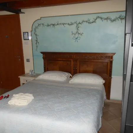 Bed & Breakfast I Fiori Di Marianna 2*