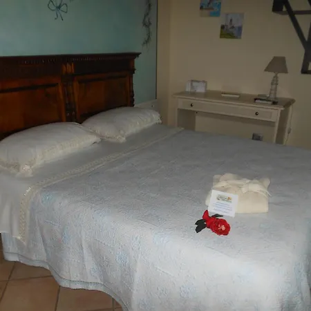 I Fiori Di Marianna Bed & Breakfast 2*